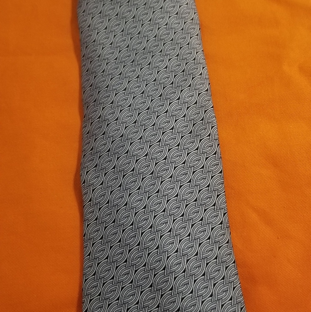 Auth Hermes gray tie
